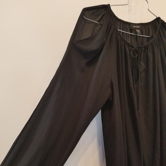 Karen Kane Black Peek a Boo Shoulder Top M - Picture 8 of 10